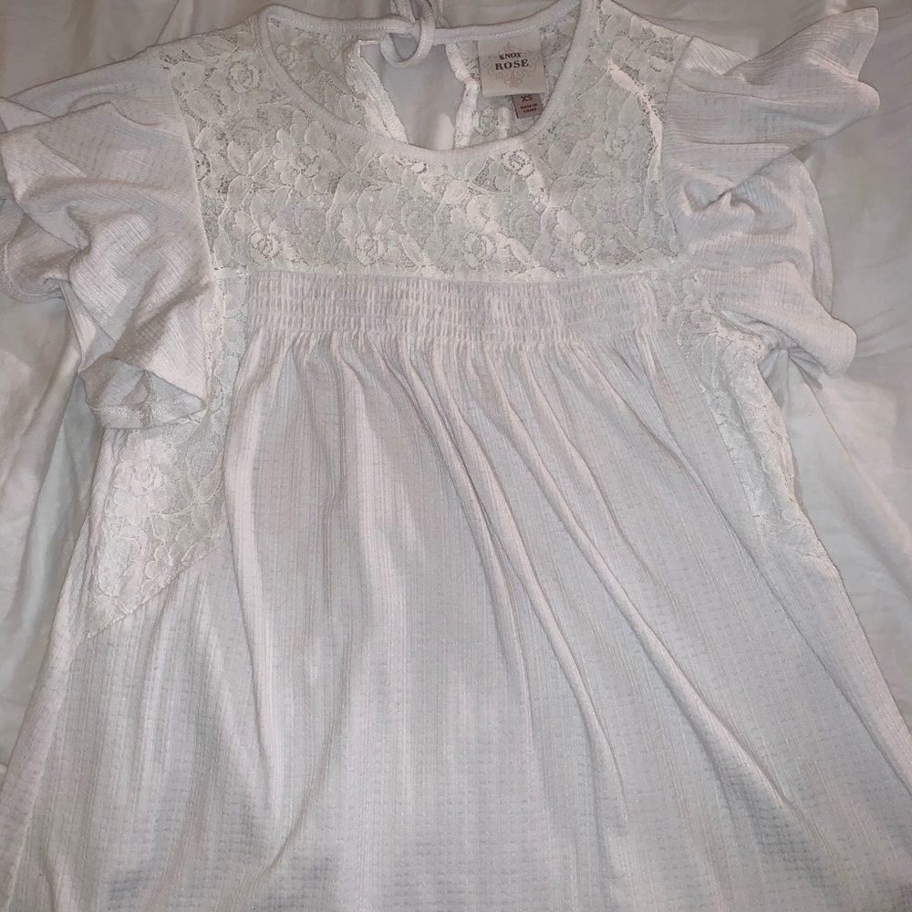 white ruffle short sleeve
